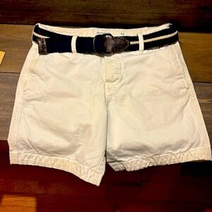 Men’s Abercrombie and fitch shorts w/ button fly 7” inseam size 32